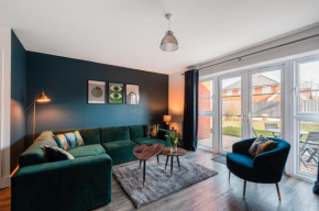 4 Bed, 3 Bath in Colchester - Business, Contractor and Leisure - Singles or Superkings - Disc0unts